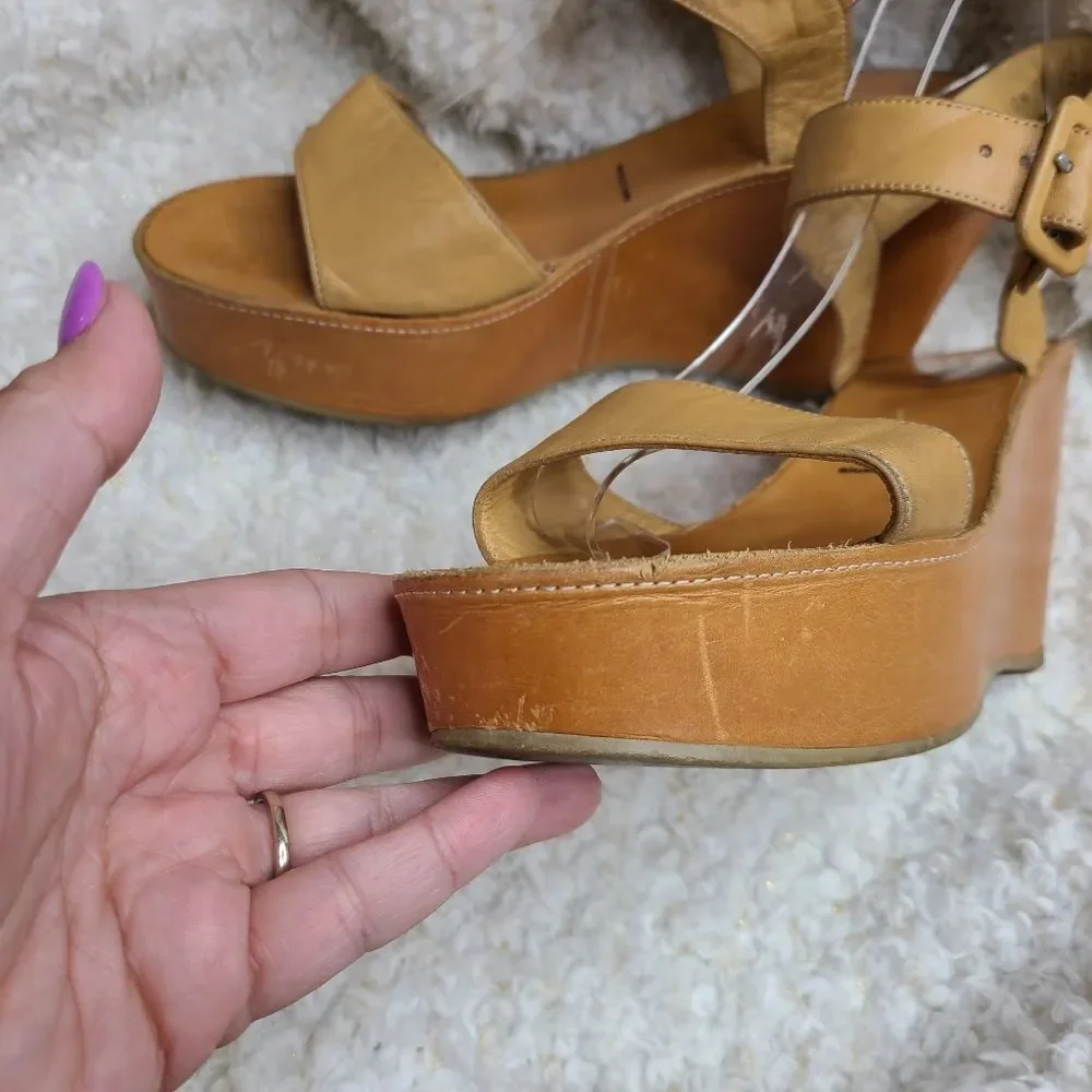 Robert Clergerie Tan‎ Leather Platform Wedge Sandals size 10.5